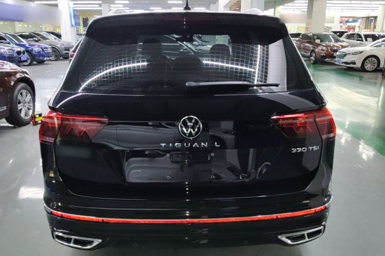 Volkswagen Tiguan L 2022 — 5