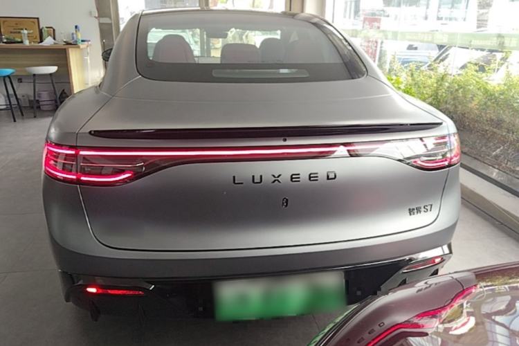 Luxeed S7 2026 — 5