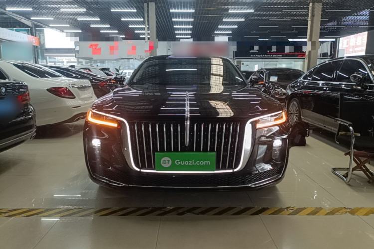 Hongqi H9 2022 — 2
