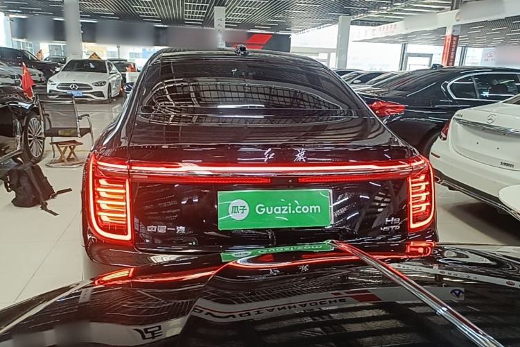 Hongqi H9 2022 — 5
