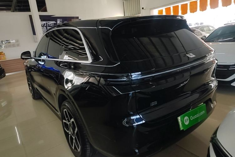 Li Auto L6 2025 — 4