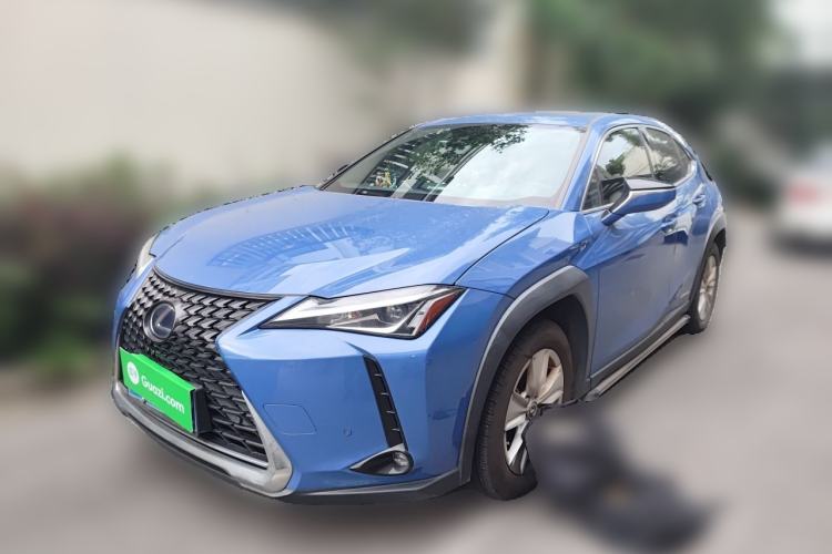 Lexus UX 260h 2020 — фото 1