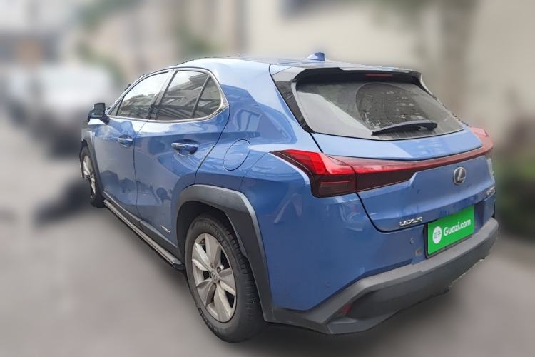Lexus UX 260h 2020 — фото 4