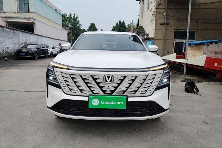 ChangAn CS75 PLUS 2025 — фото 2