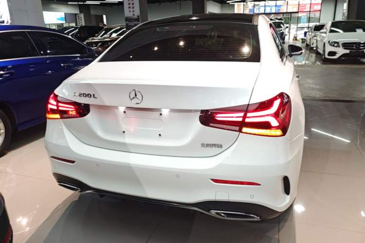 Mercedes-Benz A 200 L 2021 — фото 5