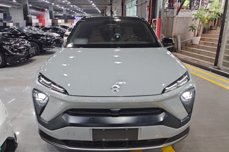 NIO ES6 2022 — 2
