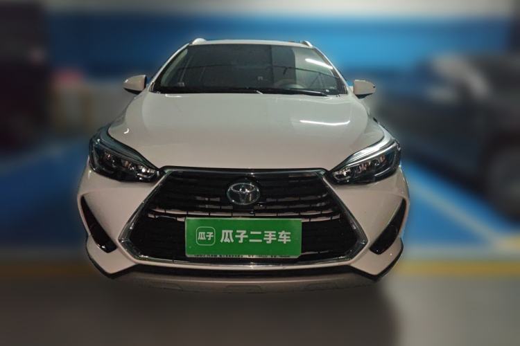 Toyota Yaris L 2020 — фото 2