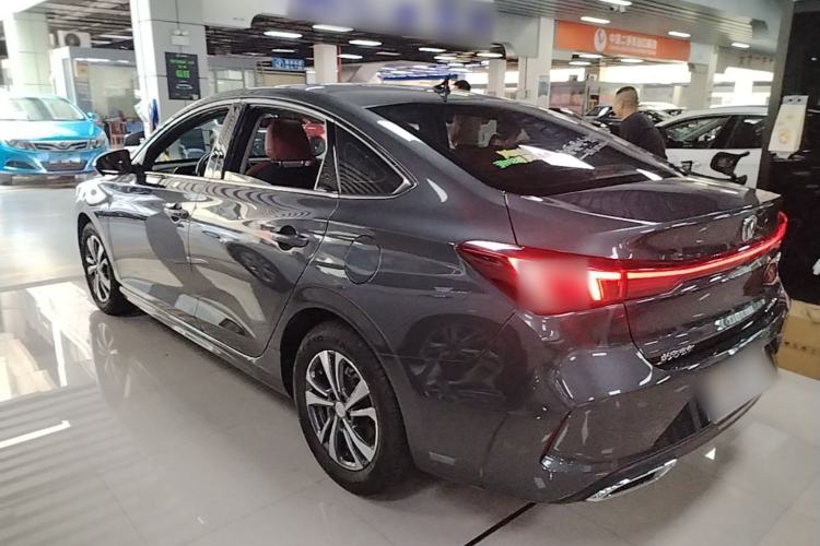 ChangAn Eado 2023 — 4
