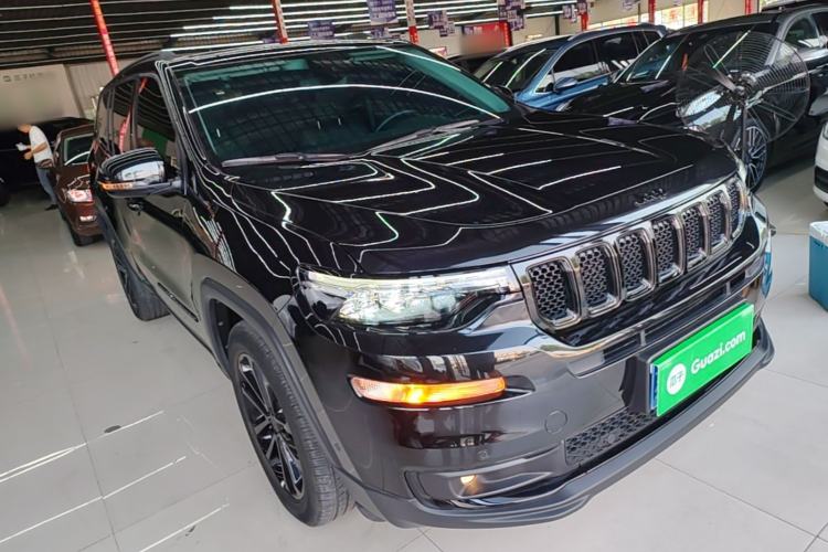 Jeep Grand Commander 2020 — 3