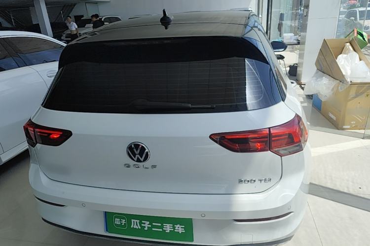 Volkswagen Golf 2021 — 5