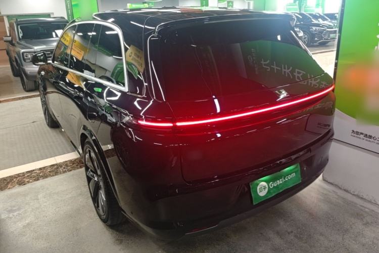 Li Auto L8 2024 — 4