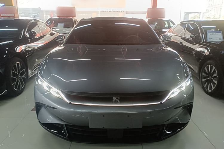 BYD Han 2025 — 2