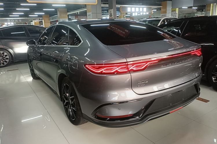BYD Han 2025 — 4