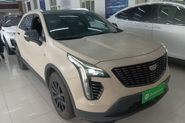Cadillac XT4 2022 — 3