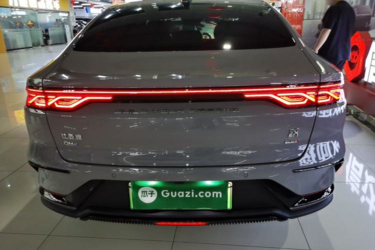 BYD Han 2025 — 5
