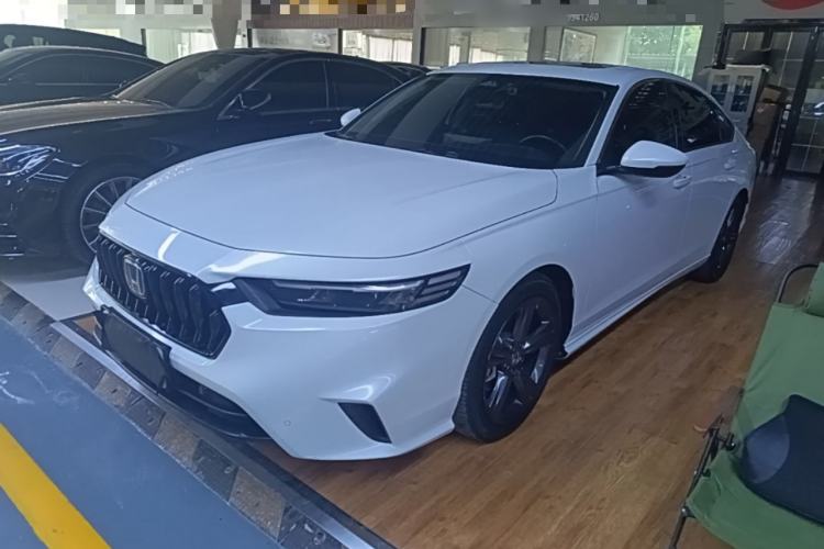 Honda Accord 2023 — фото 1