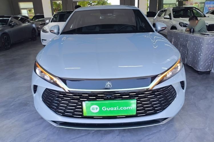 BYD Qin L 2024 — 2
