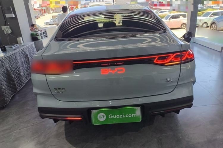 BYD Qin L 2024 — 5