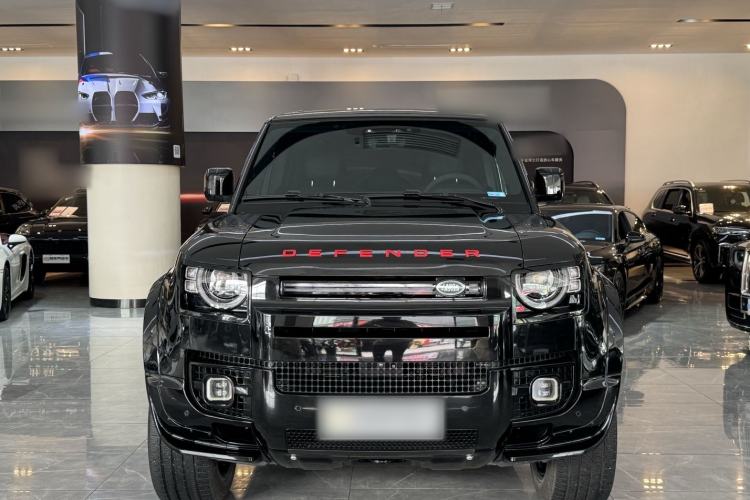 Land Rover Defender 2024 — 3