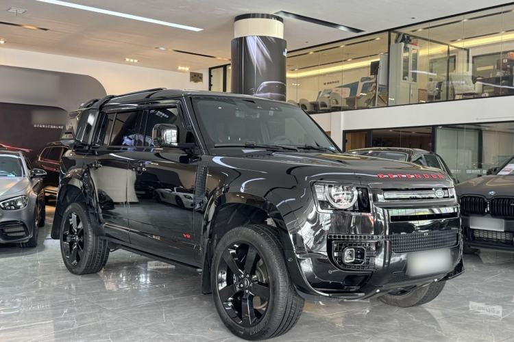 Land Rover Defender 2024 — 4