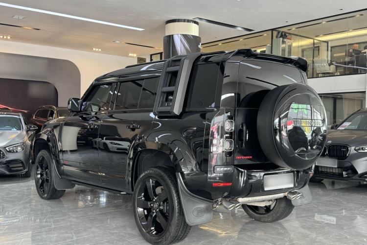Land Rover Defender 2024 — 5