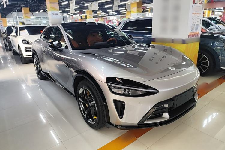 Xiaomi Auto YU7 2025 — фото 3