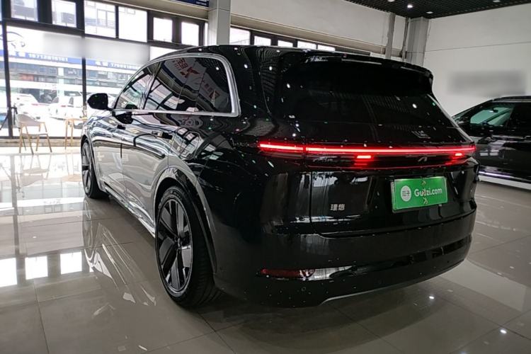 Li Auto L7 2025 — 4