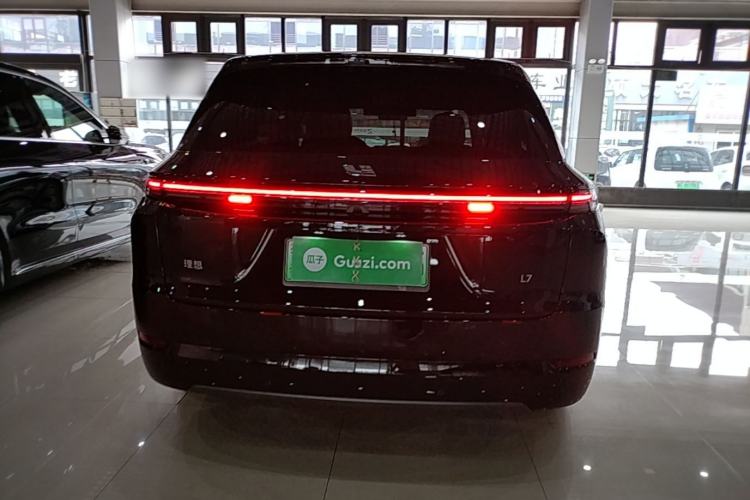 Li Auto L7 2025 — 5