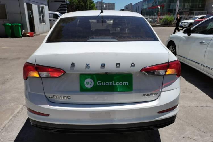 Skoda Rapid 2020 — 5
